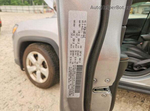 3C4NJDBB0HT646520 2017 JEEP COMPASS Gray VIN կոդի պիտակի տեսք