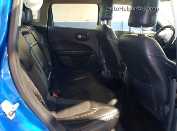 3C4NJDBB0JT202754 2018 JEEP COMPASS Blue Rear interior view