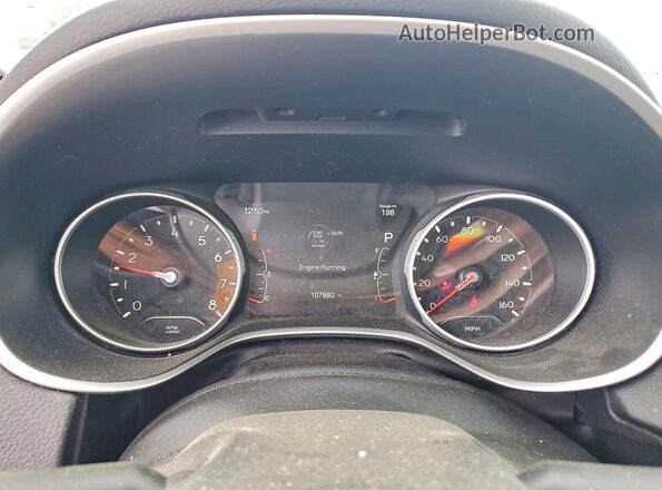 3C4NJDBB0JT223555 2018 JEEP COMPASS Синий Вид щитка приборов