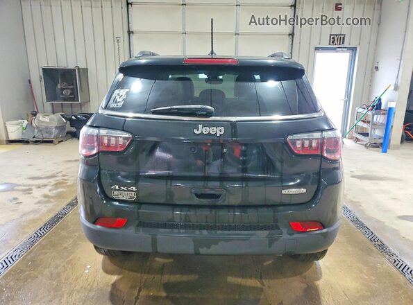 3C4NJDBB0JT278717 2018 JEEP COMPASS Black უკანა ხედი