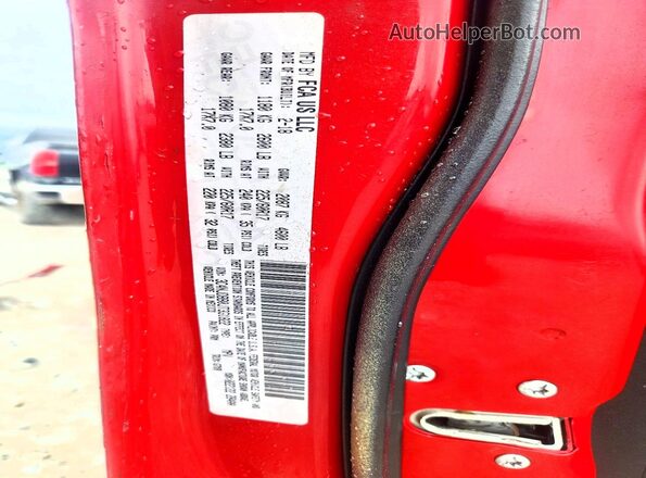 3C4NJDBB0JT331822 2018 JEEP COMPASS Red Engine compartment view
