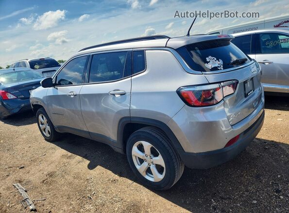 3C4NJDBB0JT402906 2018 JEEP COMPASS Серебряный Задняя левая четверть