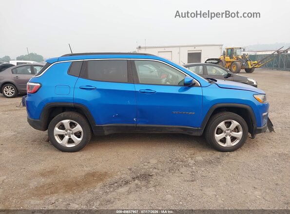 3C4NJDBB0JT485298 2018 JEEP COMPASS Blue Instrument cluster view