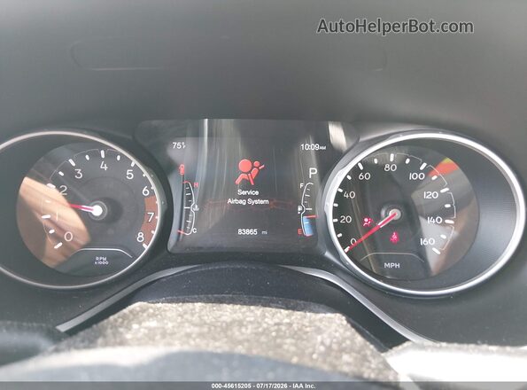 3C4NJDBB0KT652924 2019 JEEP COMPASS White Widok tylnych siedzeń