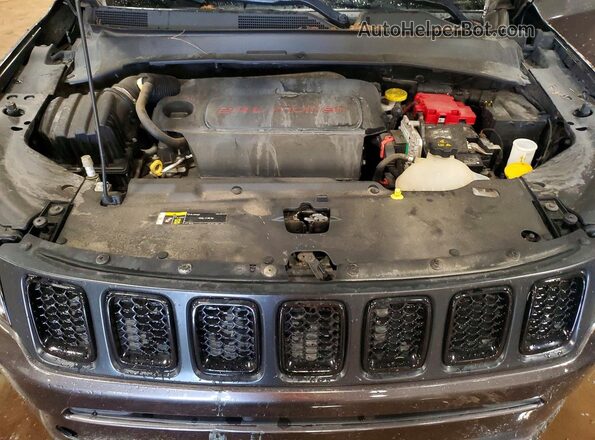 3C4NJDBB0KT690170 2019 JEEP COMPASS Black Rear interior view