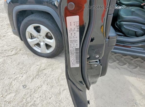 3C4NJDBB0KT834235 2019 JEEP COMPASS Black Շարժիչի բաժամունքի տեսք