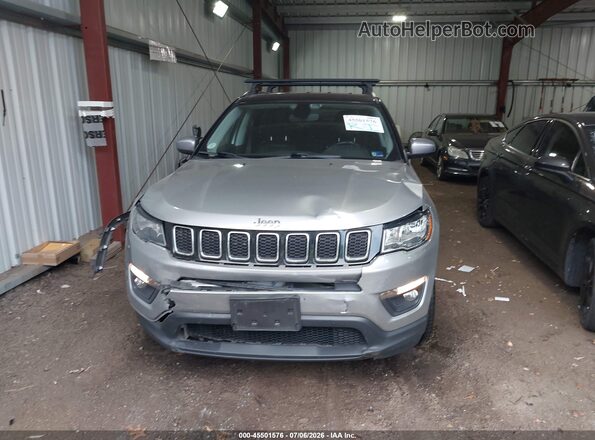 3C4NJDBB0LT174022 2020 JEEP COMPASS Серебряный Вид щитка приборов
