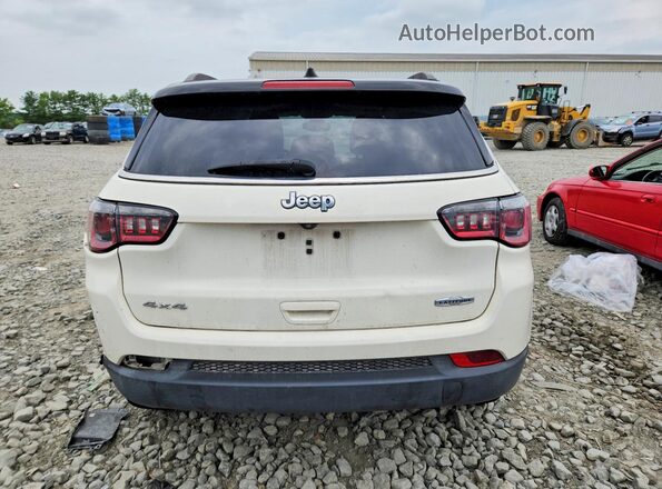 3C4NJDBB1JT261831 2018 JEEP COMPASS White Vista trasera