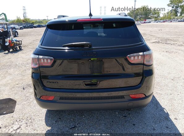 3C4NJDBB1JT313457 2018 JEEP COMPASS Black 