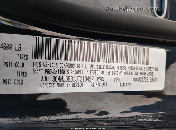 3C4NJDBB1JT313457 2018 JEEP COMPASS Black Engine compartment view
