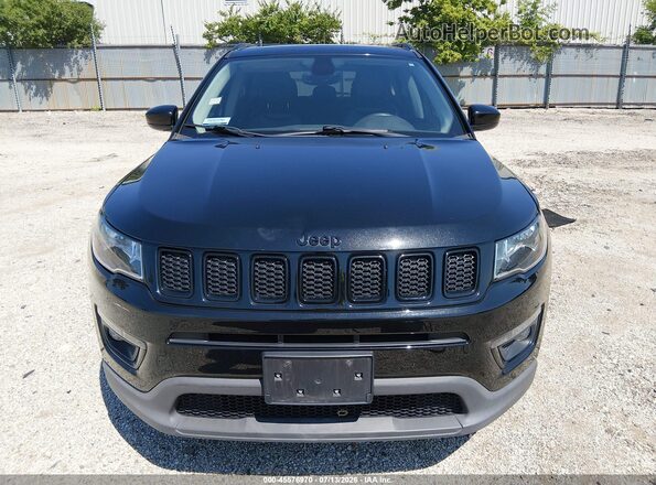 3C4NJDBB1JT313457 2018 JEEP COMPASS Black Instrument cluster view