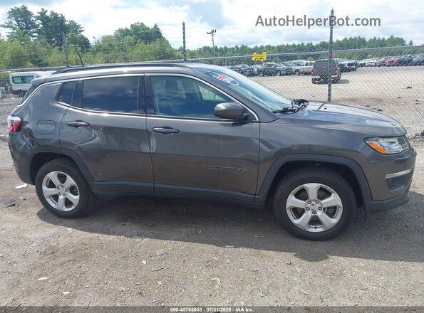 3C4NJDBB1JT337371 2018 JEEP COMPASS Gray უკანა სალონის ხედი