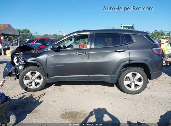 3C4NJDBB1JT359872 2018 JEEP COMPASS Gray 