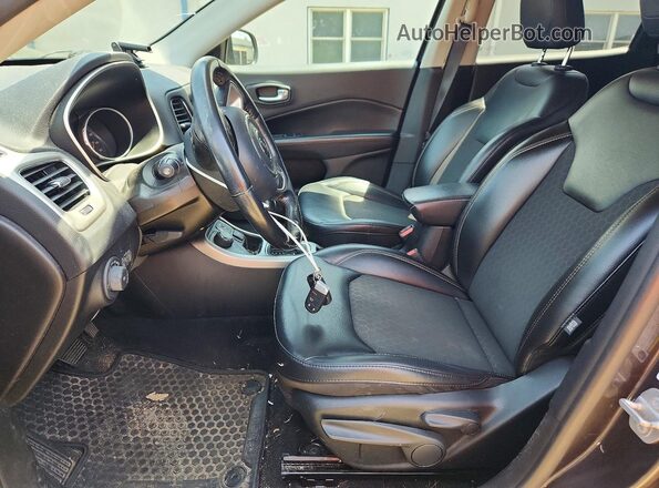 3C4NJDBB1KT847723 2019 JEEP COMPASS Brown წინა სალონის ხედი