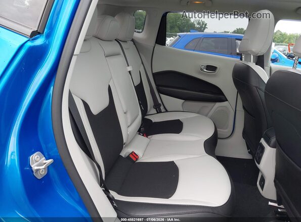 3C4NJDBB1LT258138 2020 JEEP COMPASS Blue Вид наклейки з VIN-кодом