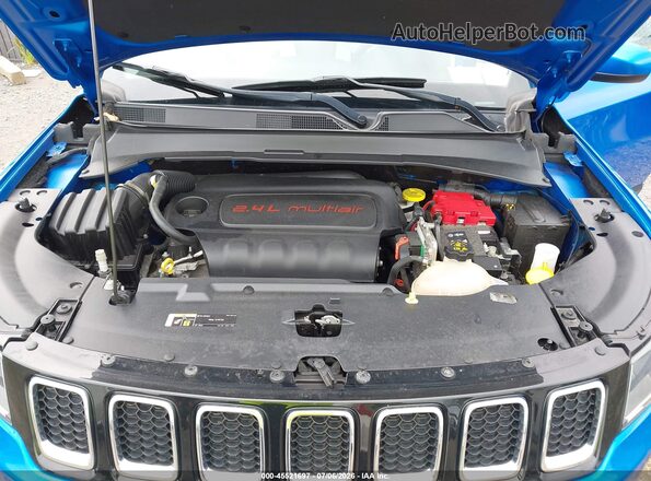 3C4NJDBB1LT258138 2020 JEEP COMPASS Blue Вид ззаду