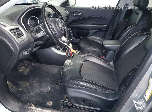 3C4NJDBB1MT546615 2021 JEEP COMPASS Gray Սալոնի դիմացի տեսք