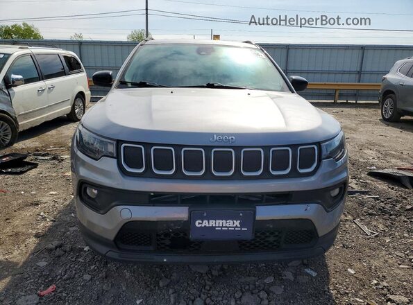 3C4NJDBB1NT121185 2022 JEEP COMPASS Silver Դիմացի տեսք