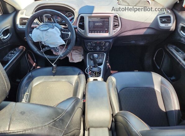 3C4NJDBB2HT636314 2017 JEEP COMPASS Gray Dashboard view