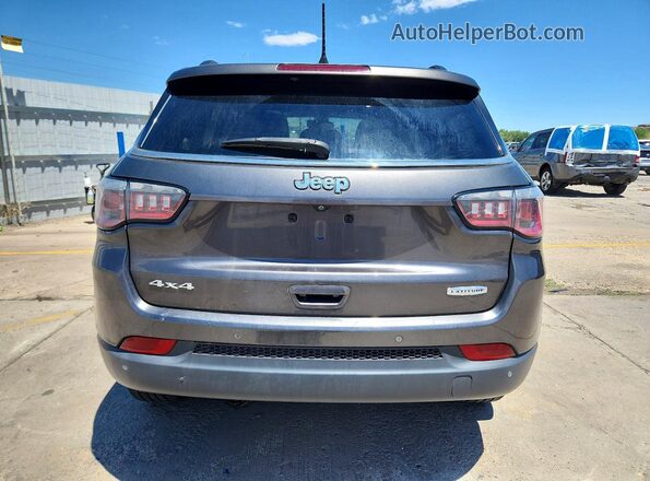 3C4NJDBB2HT636314 2017 JEEP COMPASS Gray Rear view