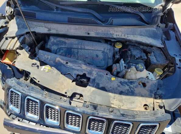 3C4NJDBB2HT636314 2017 JEEP COMPASS Gray Engine compartment view