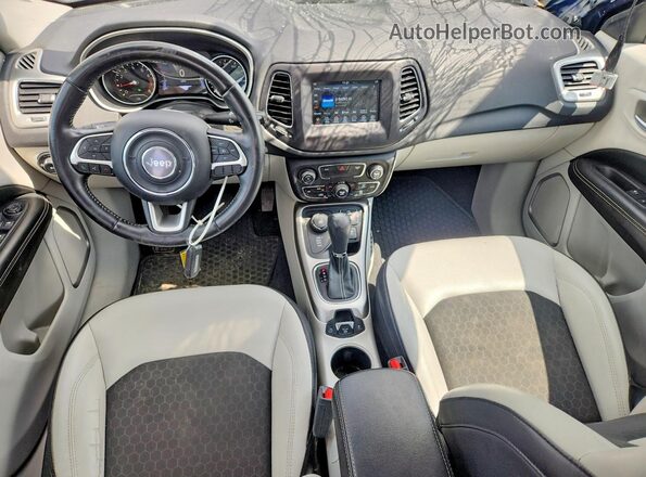 3C4NJDBB2JT201816 2018 JEEP COMPASS Blue Առջևի վահանակի տեսք