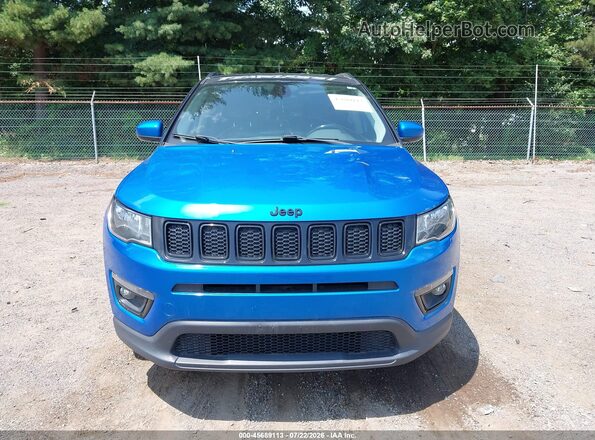 3C4NJDBB2JT325228 2018 JEEP COMPASS Blue უკანა სალონის ხედი