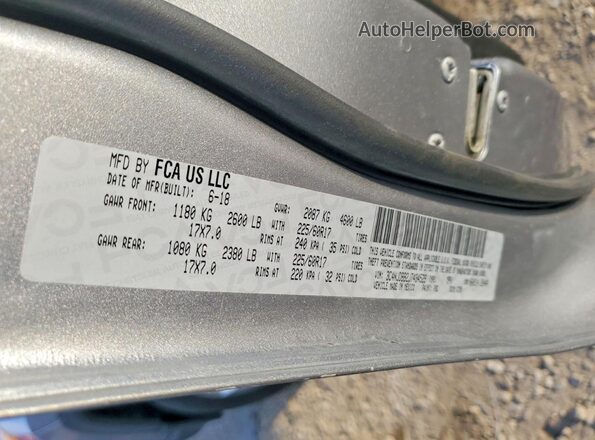 3C4NJDBB2JT434529 2018 JEEP COMPASS Серебряный Вид наклейки с VIN-кодом