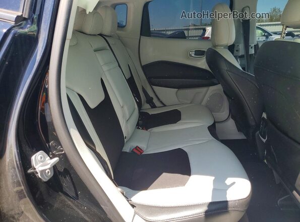 3C4NJDBB2JT484881 2018 JEEP COMPASS Black Вид задніх сидінь
