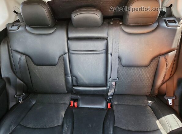 3C4NJDBB2KT622890 2019 JEEP COMPASS Blue Vista de los asientos traseros