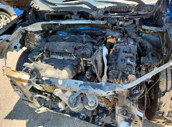 3C4NJDBB2KT622890 2019 JEEP COMPASS Blue Vista del compartimento del motor
