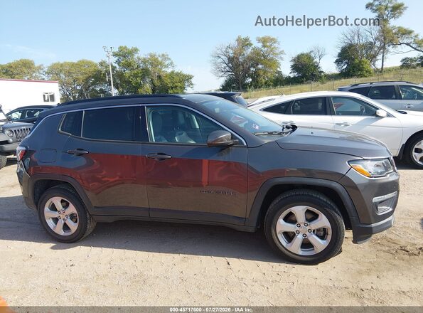 3C4NJDBB2KT654125 2019 JEEP COMPASS Gray Սալոնի հետևի տեսք