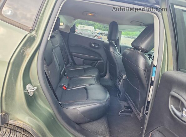 3C4NJDBB2LT153799 2020 JEEP COMPASS Green Rear interior view