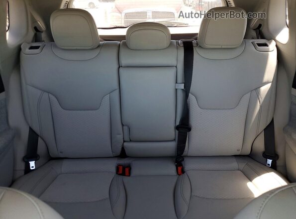 3C4NJDBB2NT141624 2022 JEEP COMPASS Black Vista de los asientos traseros