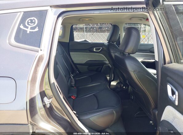 3C4NJDBB2NT152882 2022 JEEP COMPASS Gray Вид наклейки з VIN-кодом
