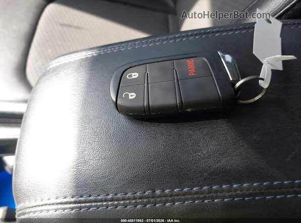 3C4NJDBB2NT152882 2022 JEEP COMPASS Gray Вид панелі приладів