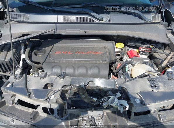 3C4NJDBB2NT152882 2022 JEEP COMPASS Gray Вид ззаду
