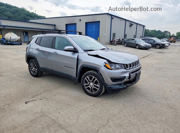 3C4NJDBB3HT651338 2017 JEEP COMPASS Silver Front right
