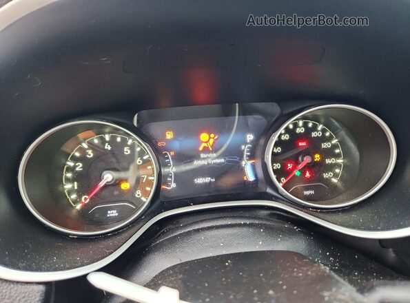 3C4NJDBB3HT651338 2017 JEEP COMPASS Silver Instrument cluster view
