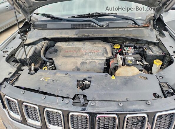 3C4NJDBB3HT651338 2017 JEEP COMPASS Silver Engine compartment view