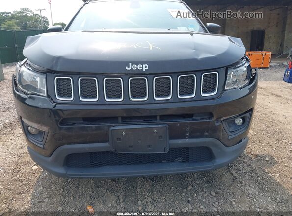 3C4NJDBB3JT270658 2018 JEEP COMPASS Black Front view
