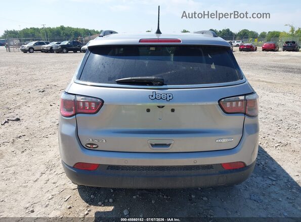 3C4NJDBB3JT350316 2018 JEEP COMPASS Silver 