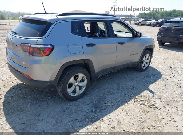 3C4NJDBB3JT350316 2018 JEEP COMPASS Silver Задня права чверть