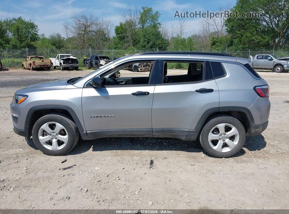 3C4NJDBB3JT350316 2018 JEEP COMPASS Silver Панорамний вид салону 360°