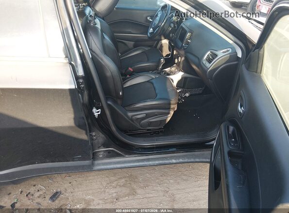 3C4NJDBB3KT595456 2019 JEEP COMPASS Black Front interior view