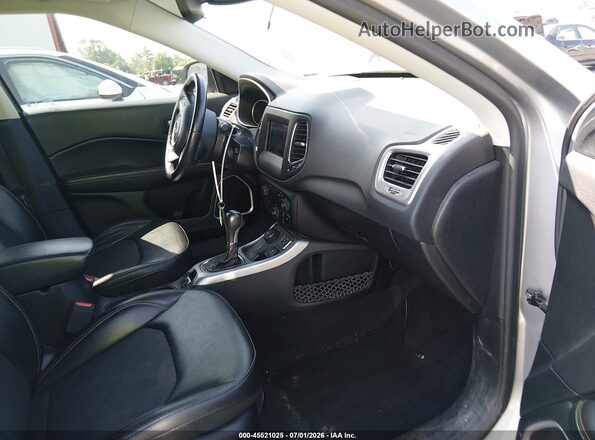 3C4NJDBB3KT596784 2019 JEEP COMPASS Gray Սալոնի դիմացի տեսք