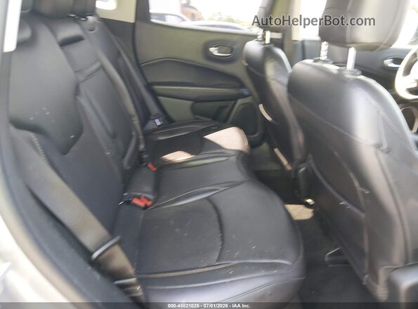 3C4NJDBB3KT596784 2019 JEEP COMPASS Gray VIN կոդի պիտակի տեսք