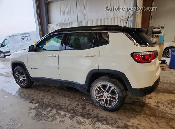 3C4NJDBB3KT599264 2019 JEEP COMPASS White Rear left