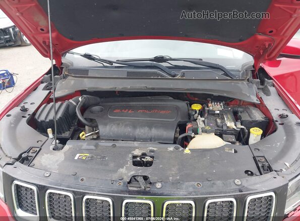 3C4NJDBB4JT178166 2018 JEEP COMPASS Красный Вид сзади