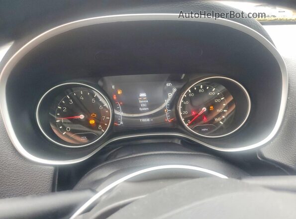 3C4NJDBB4JT313999 2018 JEEP COMPASS Red Instrument cluster view